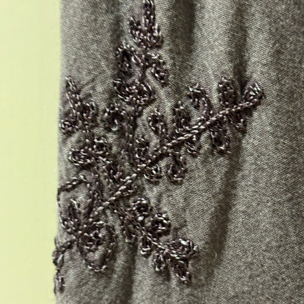 Bohemian Embroidered Scoop Neck Top in Dusty Lavender - Picture 4 of 10